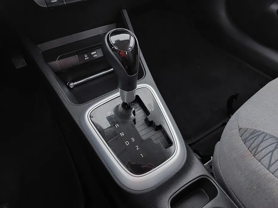 2022 Kia Pegas LX 