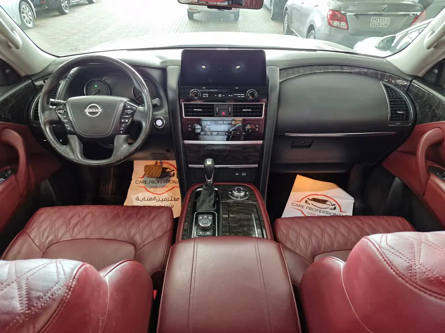 2023 Nissan Patrol Platinum 