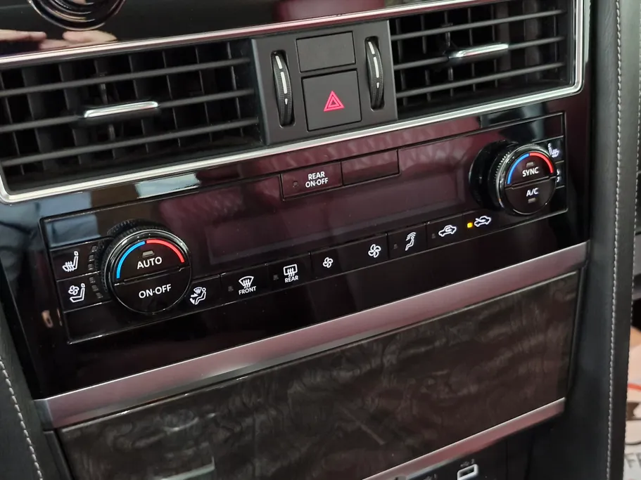 2023 Nissan Patrol Platinum 