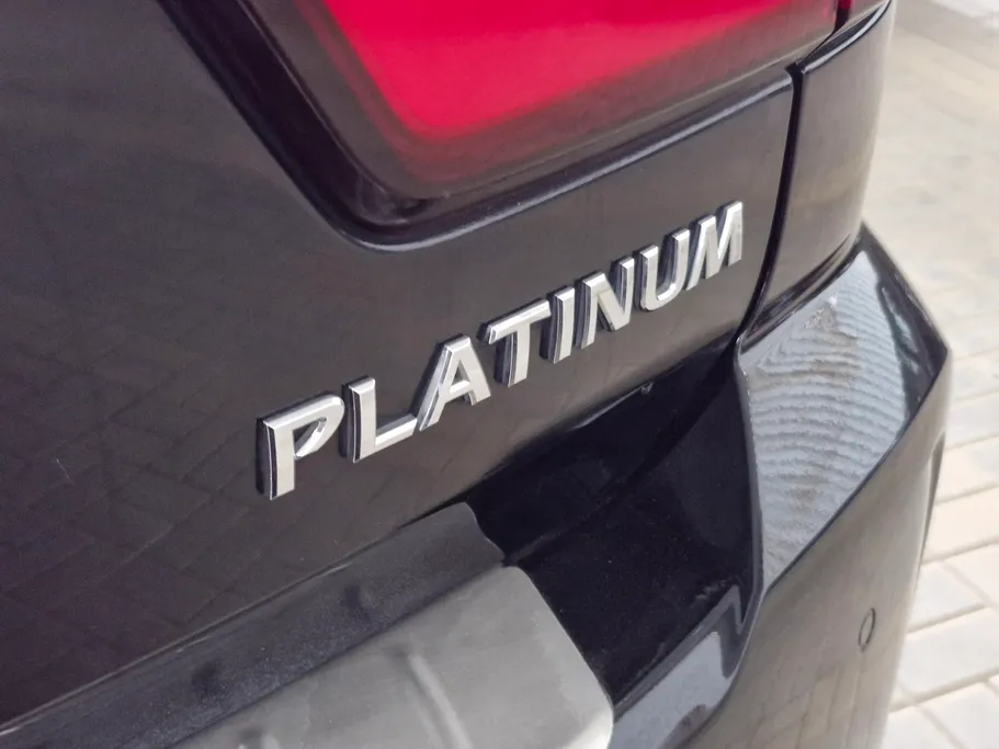 2023 Nissan Patrol Platinum 
