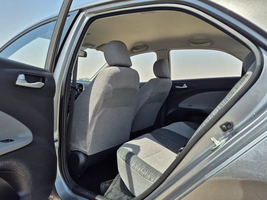 2023 Kia Pegas LX 