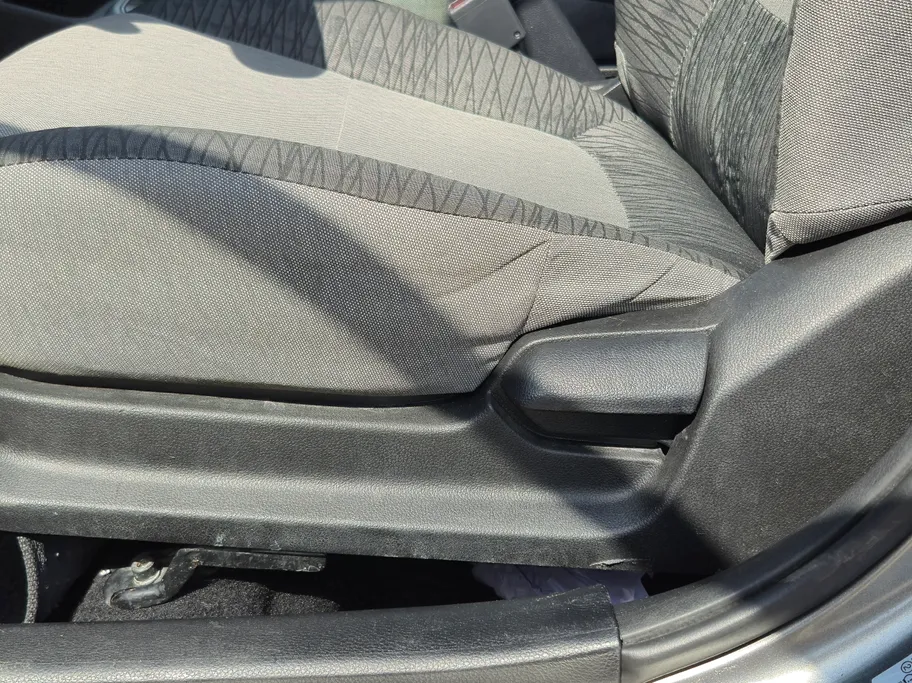 2022 Kia Pegas GL 