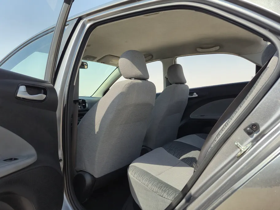 2022 Kia Pegas GL 
