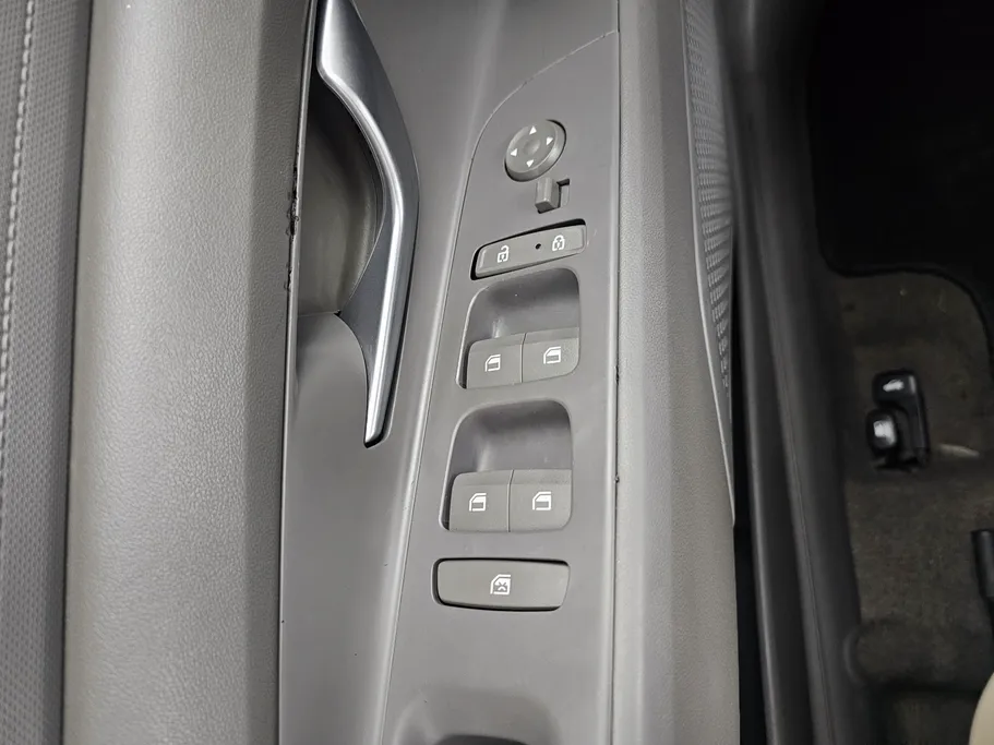 2023 Hyundai Elantra Fleet 