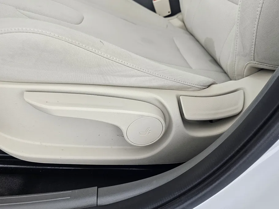 2023 Hyundai Elantra Fleet 