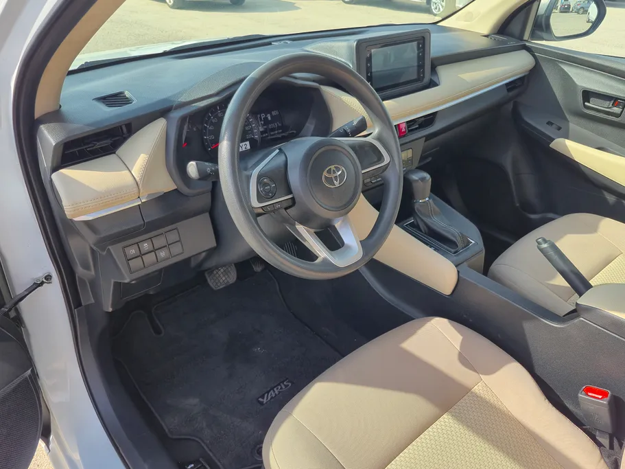 2024 Toyota Yaris  Y 