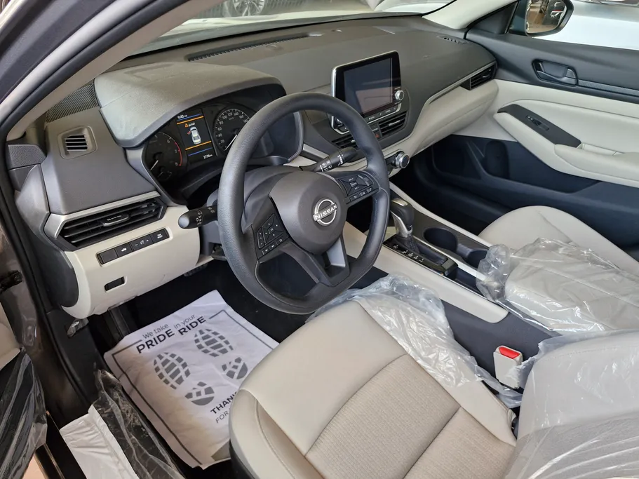 2024 Nissan Altima S 
