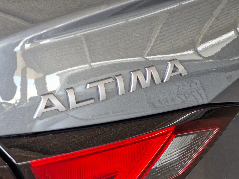 2024 Nissan Altima S 