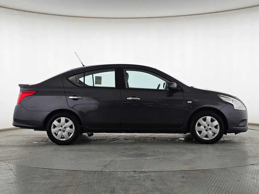 2022 Nissan Sunny Classic 