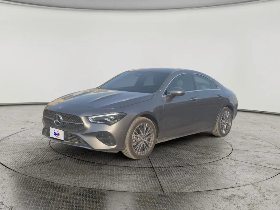 2025 Mercedes CLA 200 