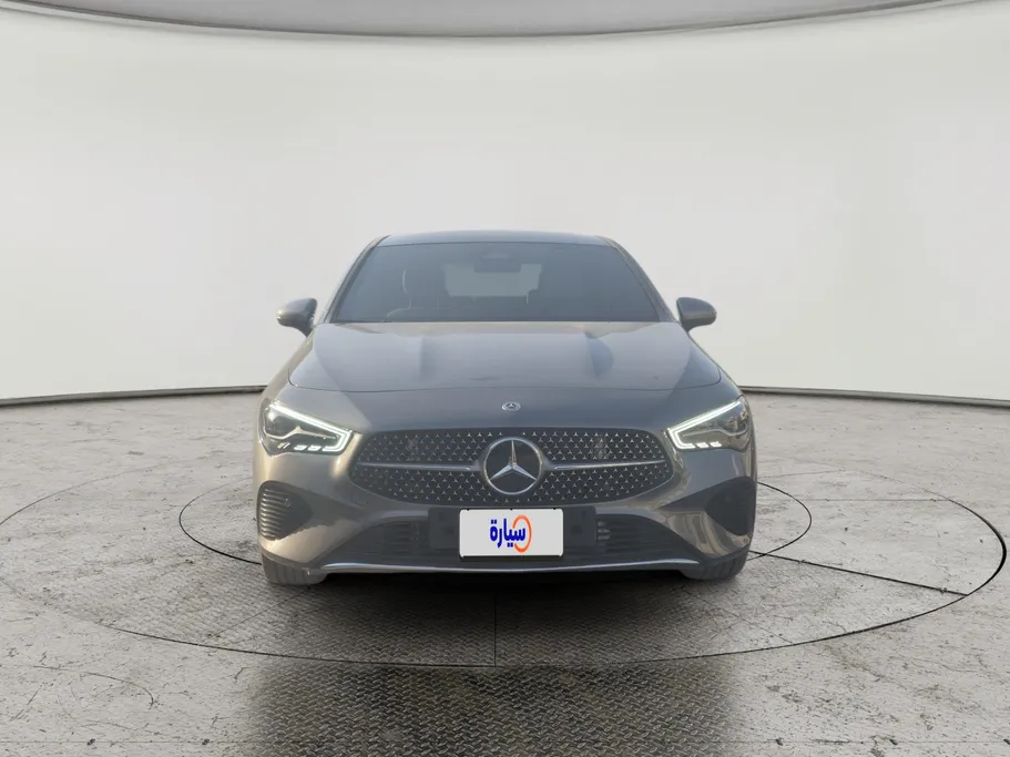 2025 Mercedes CLA 200 