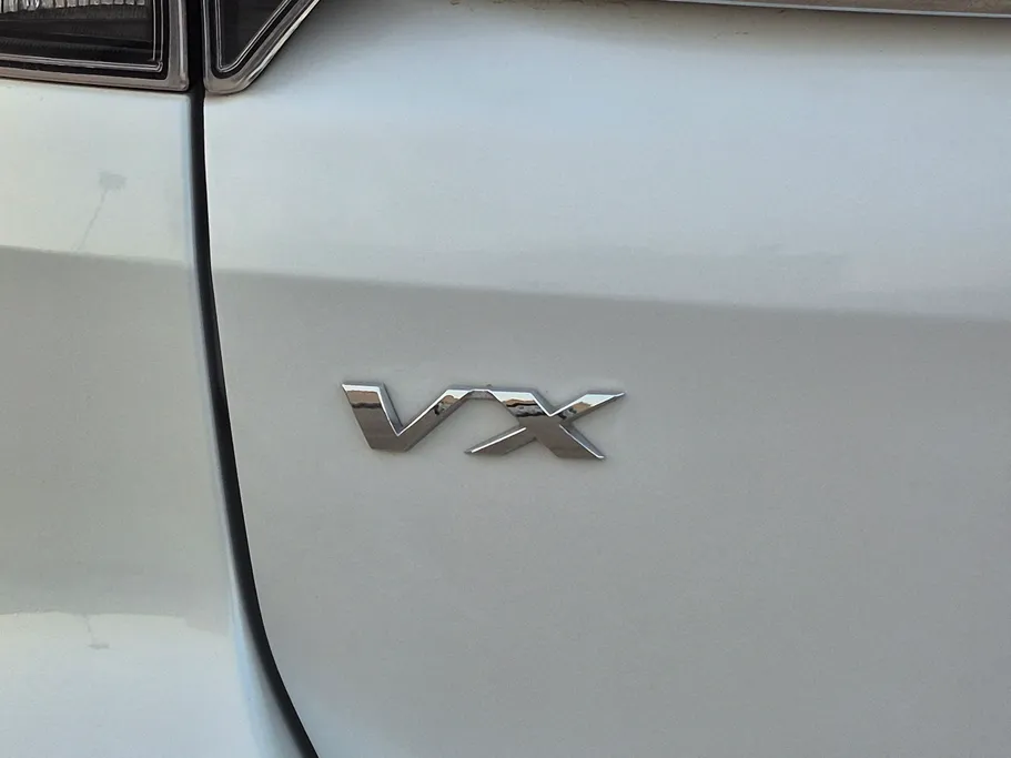 تويوتا فورتشنر VX 2023 