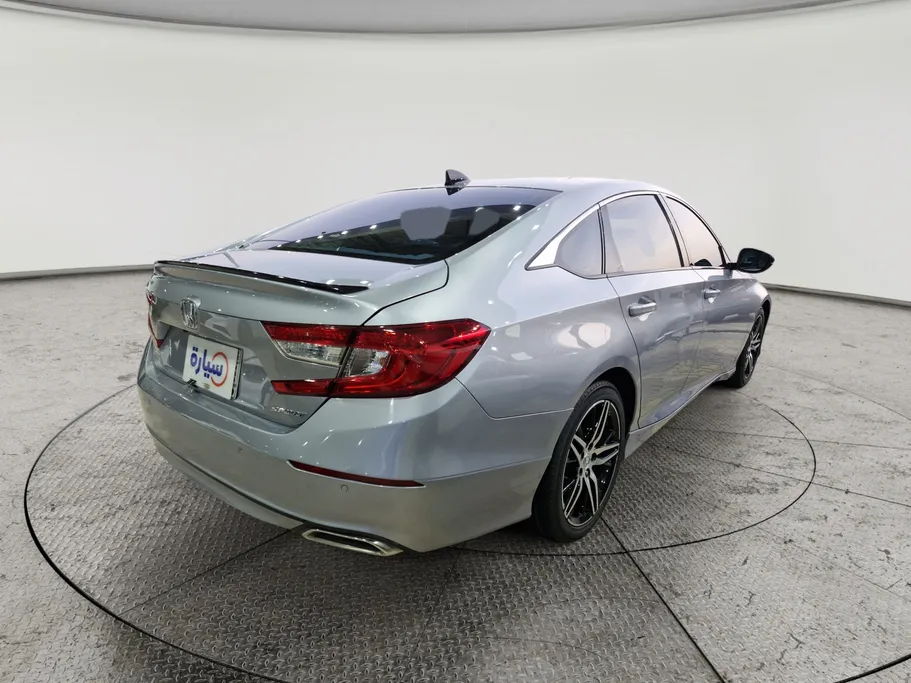 هوندا اكورد LX Sport 2022 