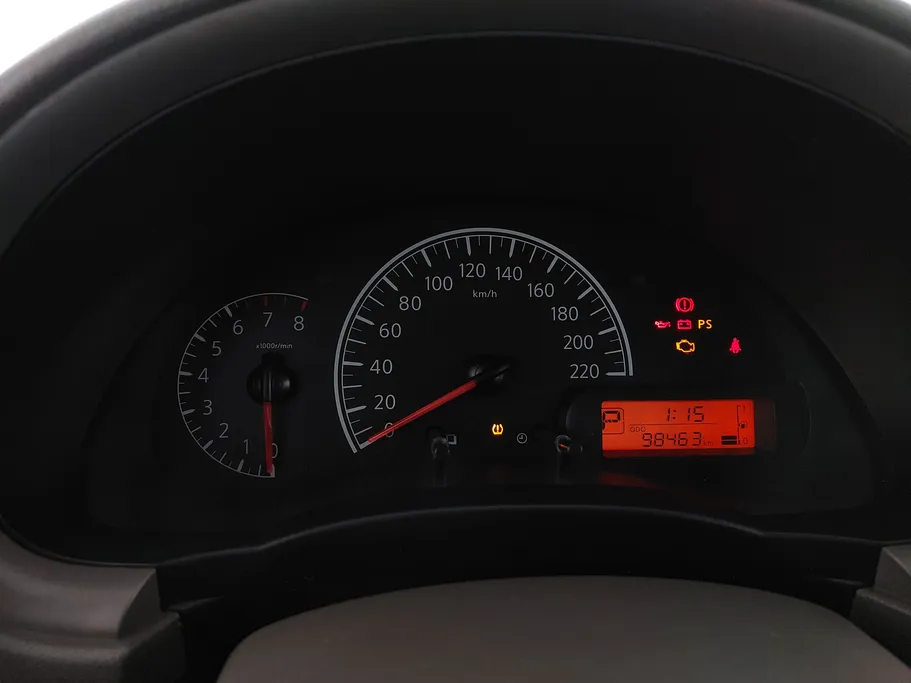 نيسان صني SV 2021 