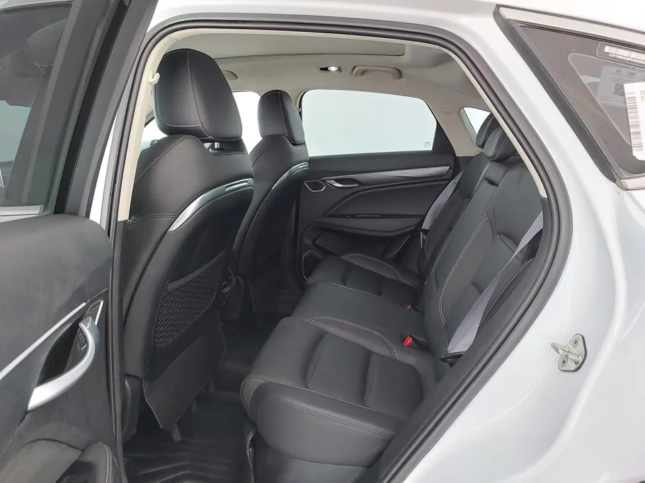 جيلي توجيلا Luxury GL 2023 
