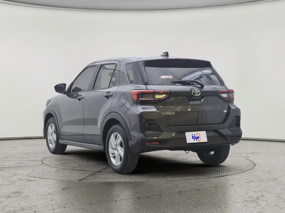 2023 Toyota Raize XLE 