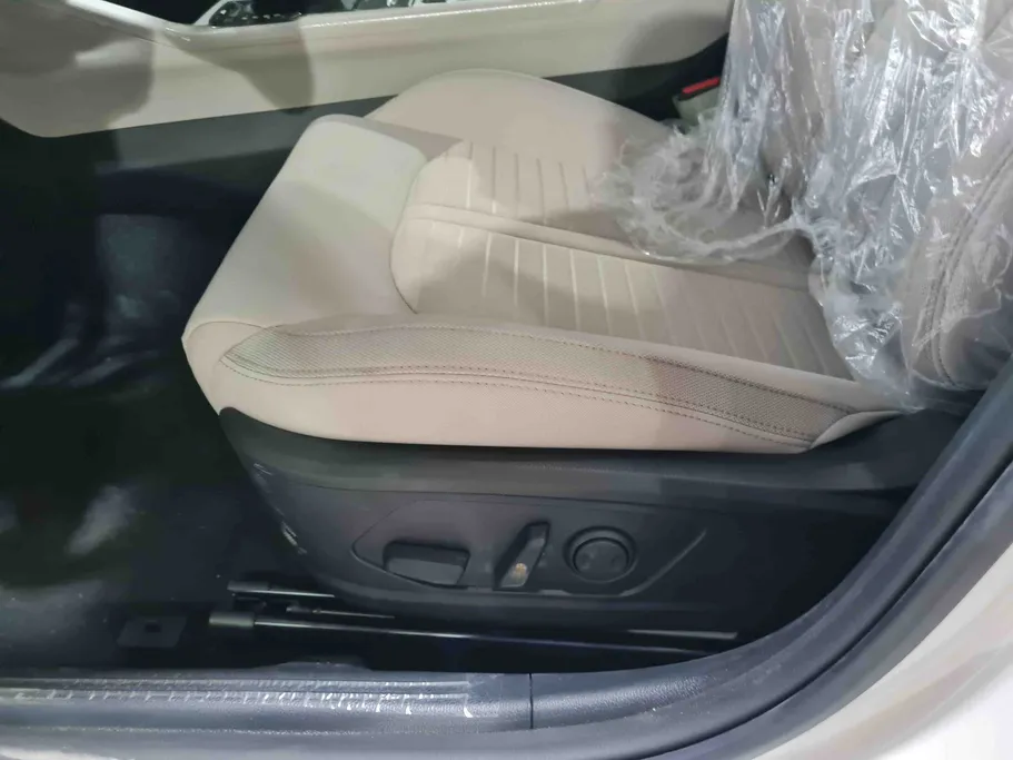 2025 Kia K5 GL Panorama 