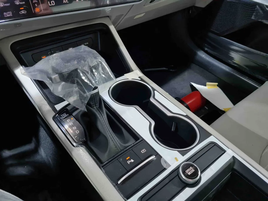 2025 Kia K5 GL Panorama 