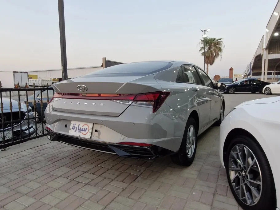 2021 Hyundai Avante  