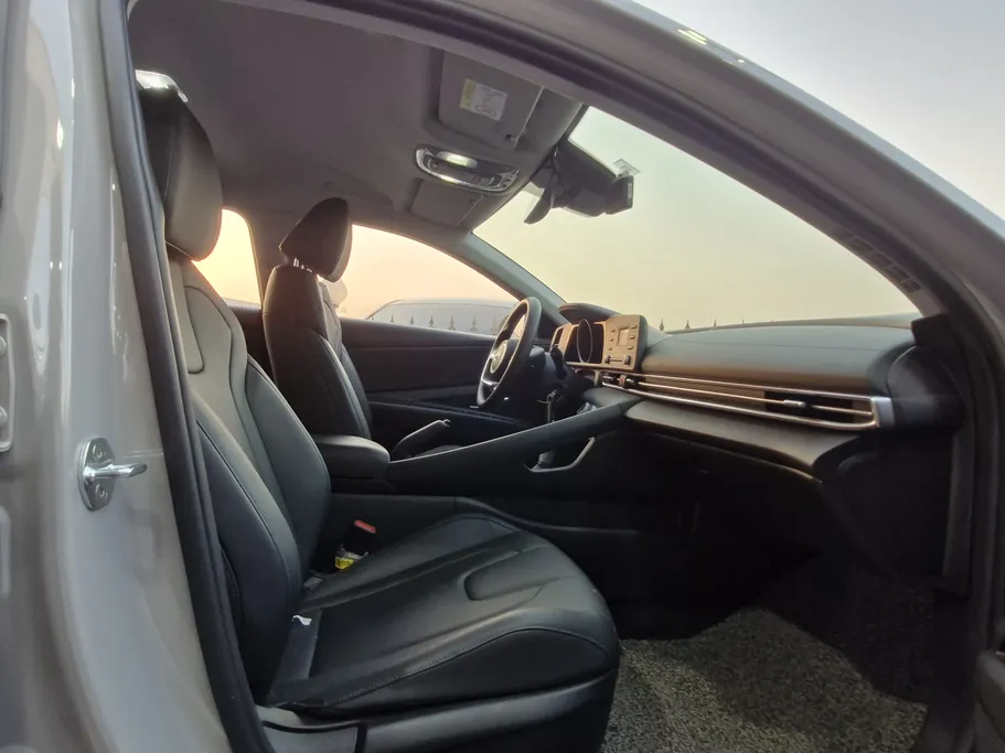 2021 Hyundai Avante  
