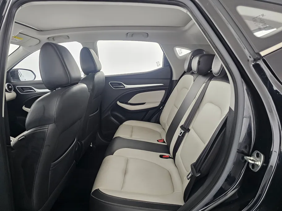 ام جي ZS LUX 2022 