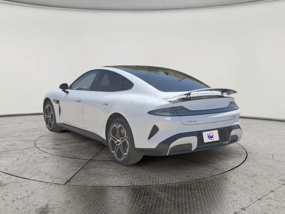 2024 Xaiomi  SU7  