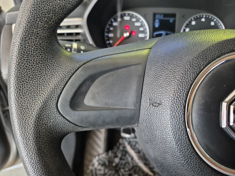 2022 MG 5 STD 