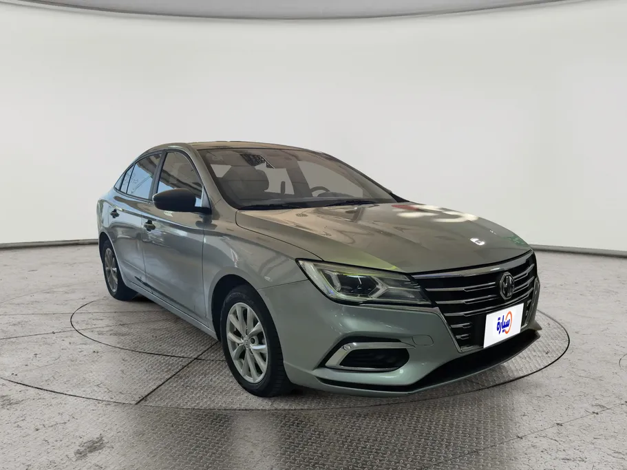 2022 MG 5 STD 