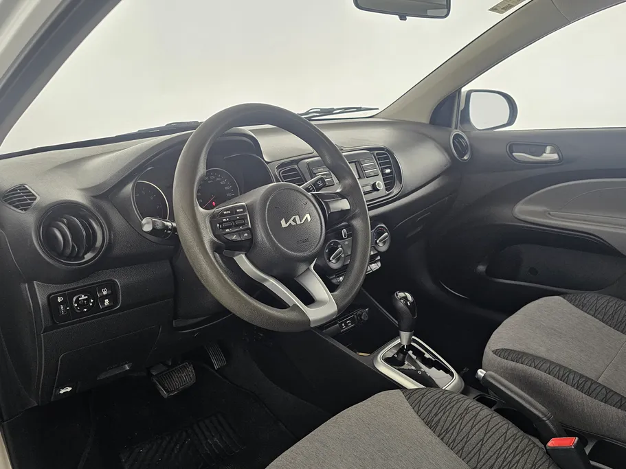 2022 Kia Pegas LX 