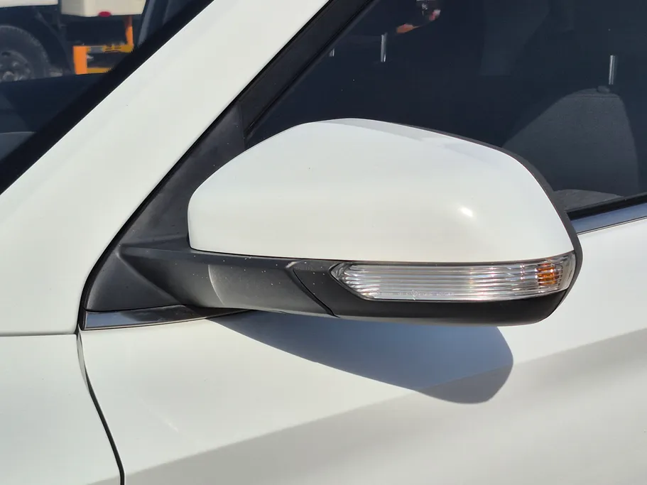 2023 MG ZS STD 