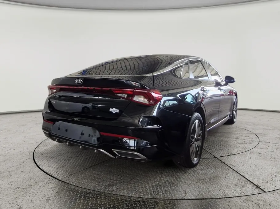 2021 Kia K5 LX2 