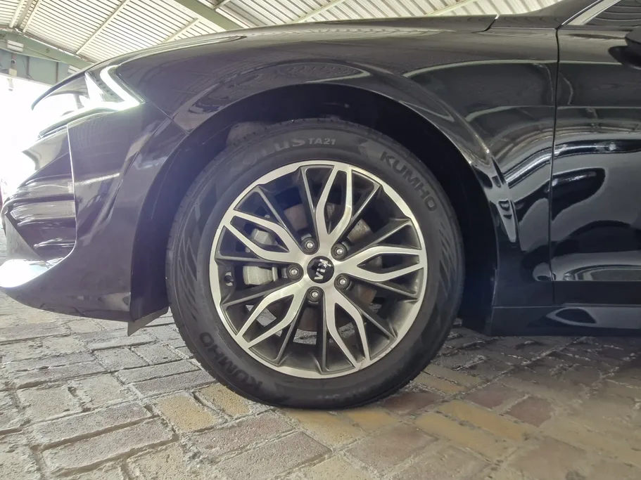 2021 Kia K5 LX2 
