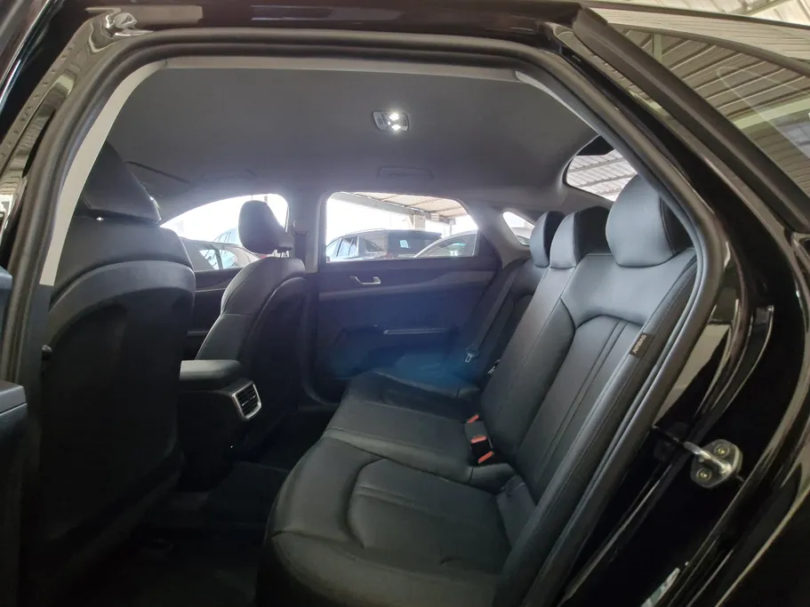 2021 Kia K5 LX2 