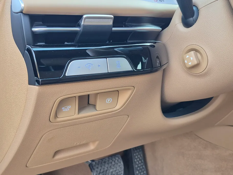 جينيسيس G80 PRESTIGE 2025 