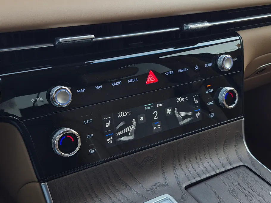 جينيسيس G80 PRESTIGE 2025 