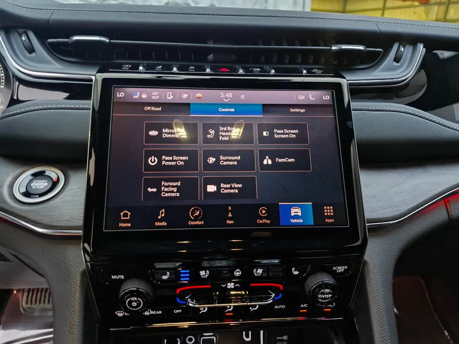 2023 Jeep Grand Cherokee اوفرلاند 