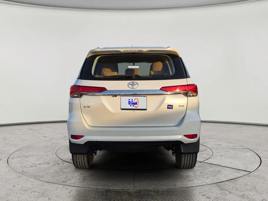 2023 Toyota Fortuner VX 