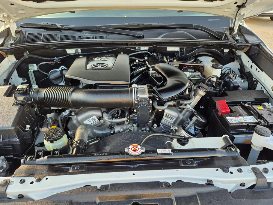 2023 Toyota Fortuner VX 