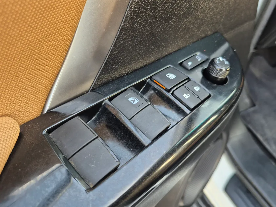 2023 Toyota Fortuner VX 