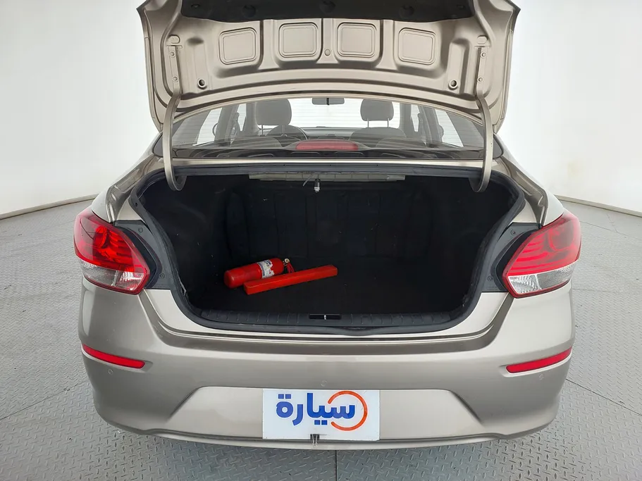 2022 Kia Pegas LX 