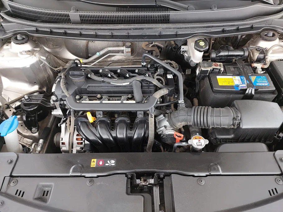 2022 Kia Pegas LX 
