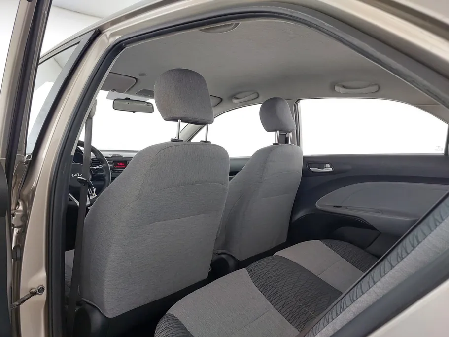 2022 Kia Pegas LX 
