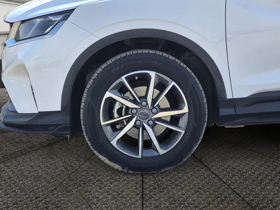 2023 Geely Coolray Basic GS 