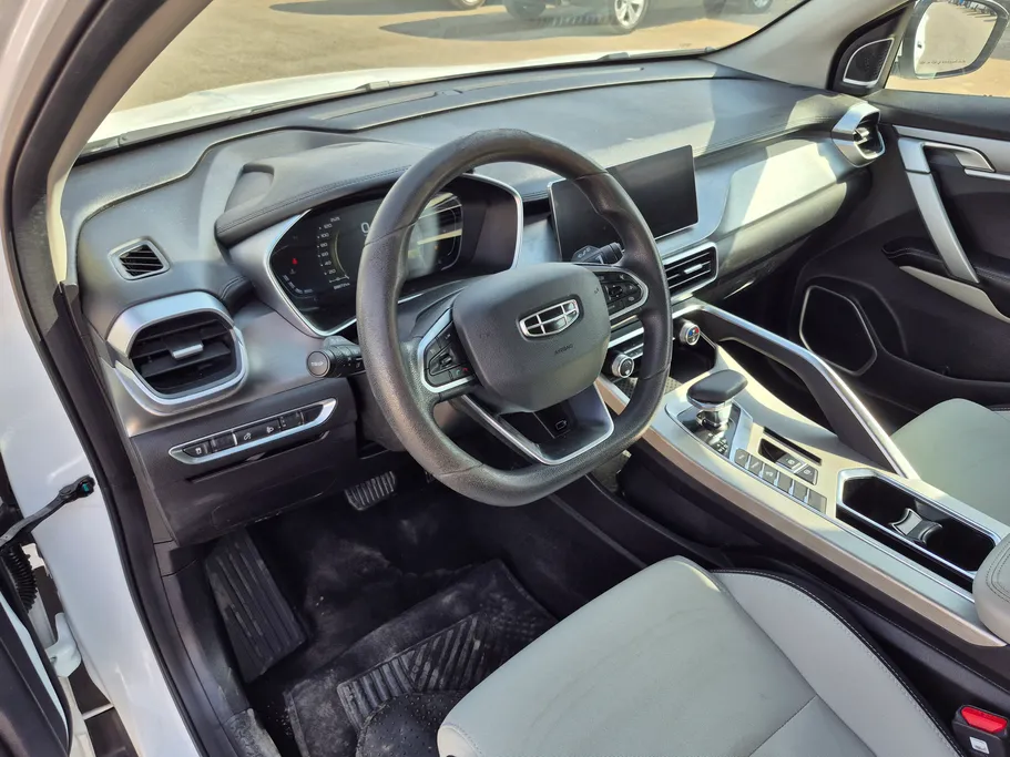 2023 Geely Coolray Basic GS 
