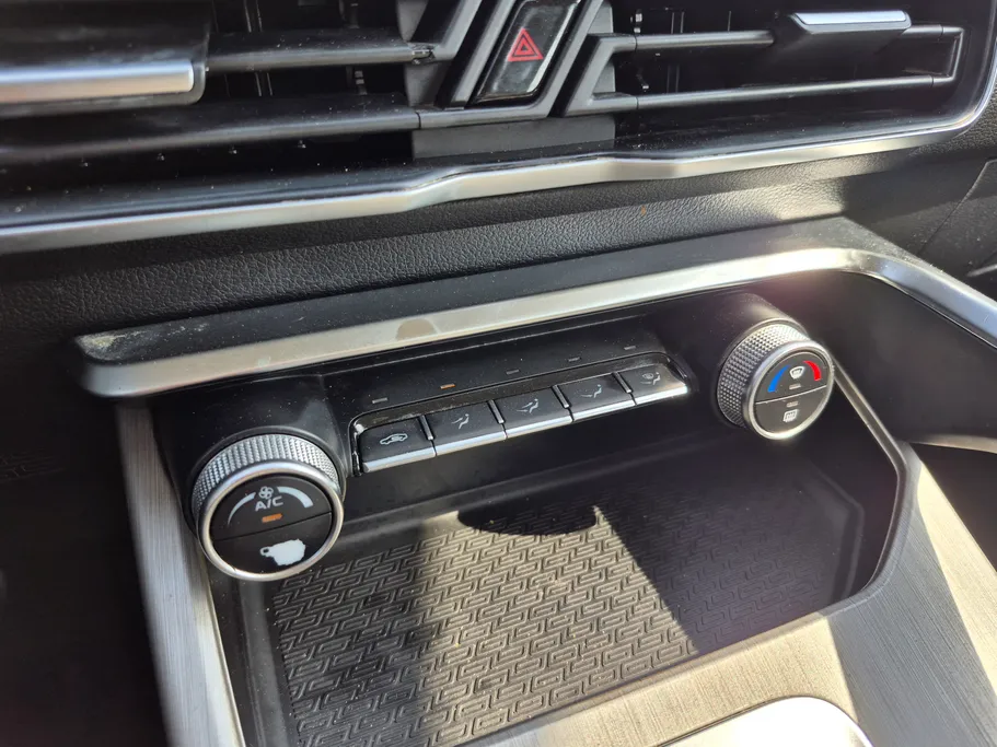 2023 Geely Coolray Basic GS 
