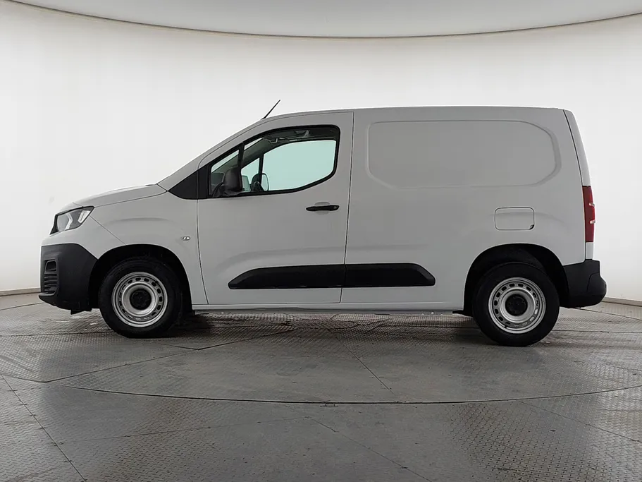 بيجو بارتنر Short van 2023 