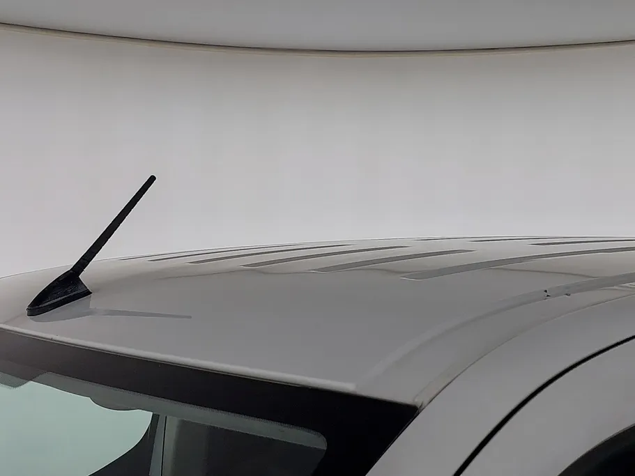 2023 Peugeot Partner Short van 