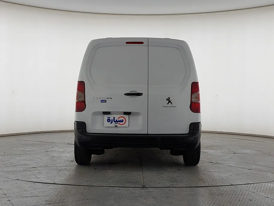 بيجو بارتنر Short van 2023 
