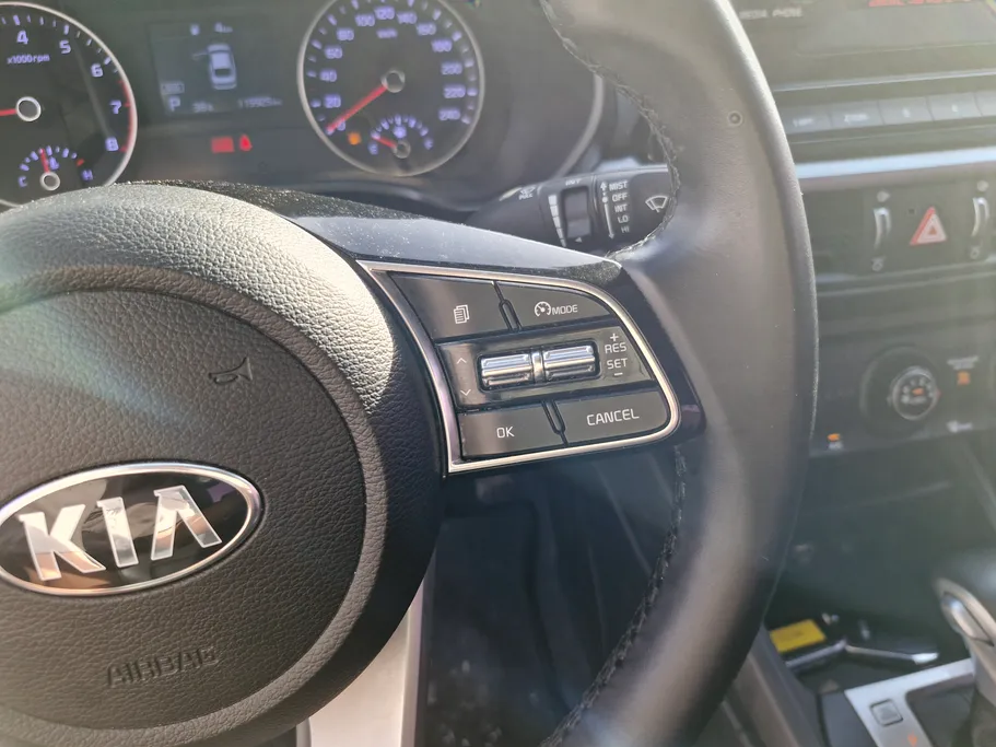 2021 Kia K3 LX 