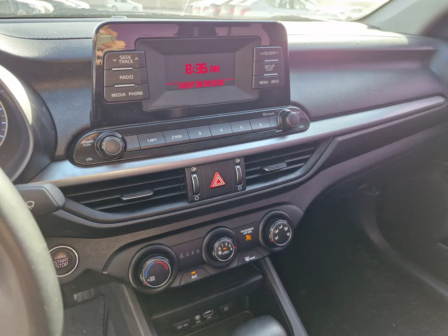 2021 Kia K3 LX 